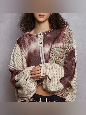 POL Patchwork Henley Crop Top in Cream and Burgundy